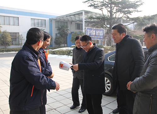 县长佘俊臣走访成人抖音下载