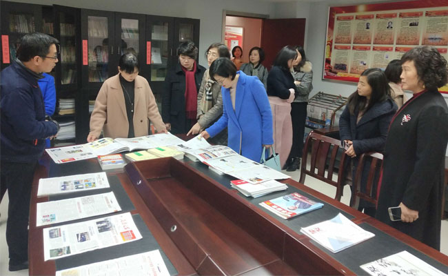 宝应县创业女性协会理事会会议在成人抖音下载公司召开 宝应县创业女性协会理事会会议在成人抖音下载公司召开